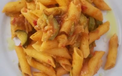 Pasta al ragù di zucchine